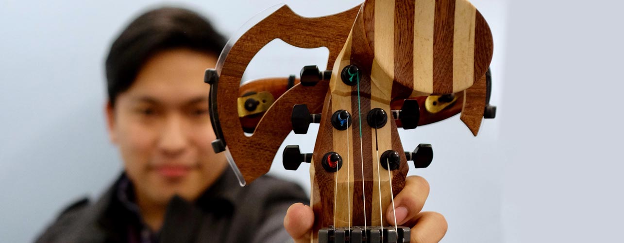 Comment passer d'un violon électrique 4 cordes à un violon 5 cordes ?