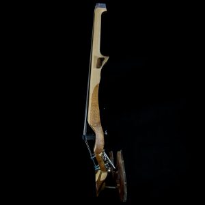 Vista de un violín de línea