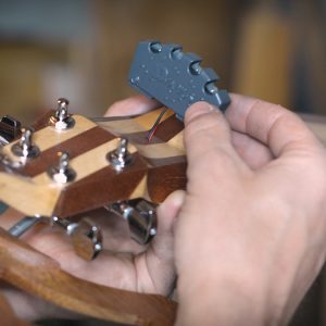 ¿Cómo se fabrican los violines Line y Equinox?