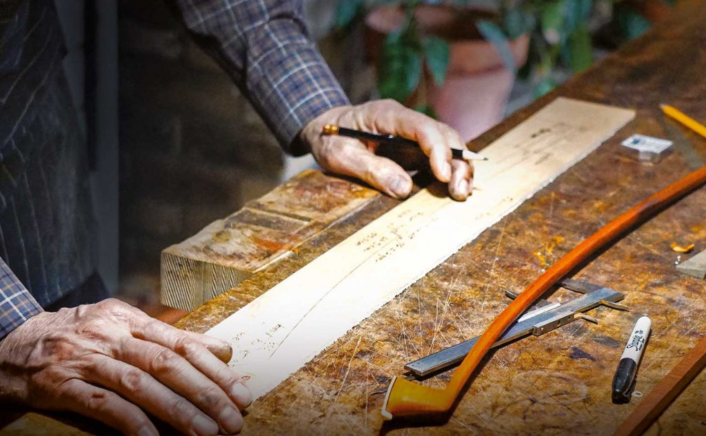 Making of a violin bow